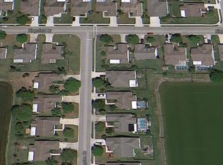 4230 Donnington Dr, Parrish, FL 34219