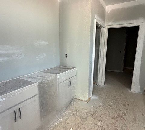 5th image of 133 Woodford Dr