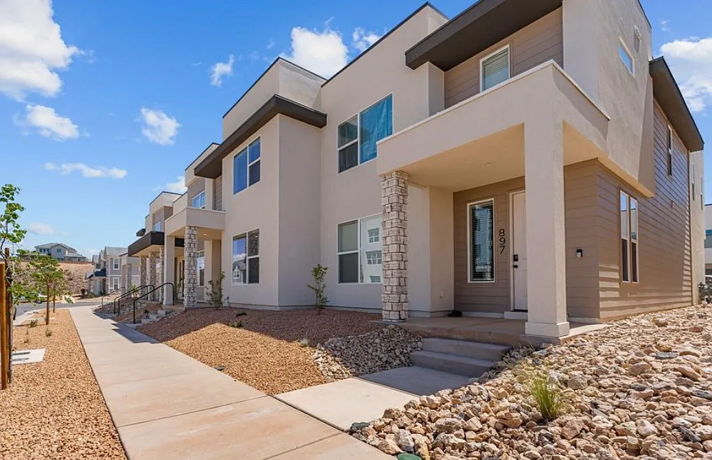 W Bright Ridge Ln, Saint George — Photo 1