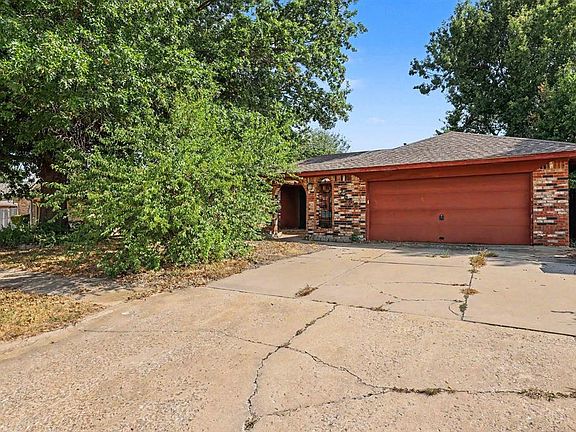 3rd image of 2608 SW 91st St