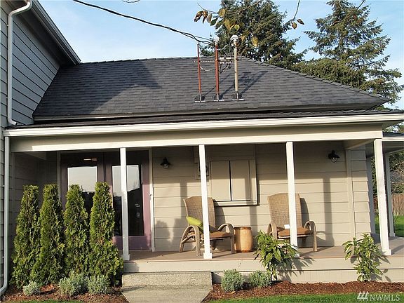 5th image of 601 Lincoln Ave