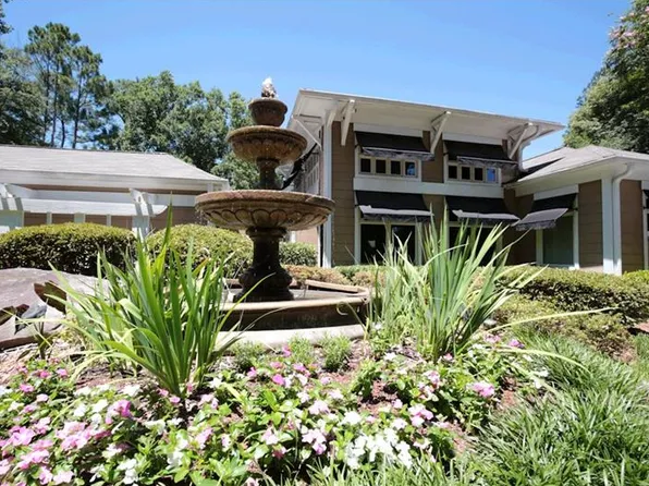 305 Summit North Dr NE, Atlanta, GA 30324