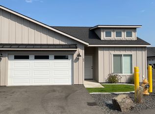 5810 Midland Ln #64, Pasco, WA 99301