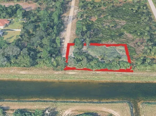 6000 Tena Ave N, Lehigh Acres, FL 33971