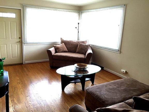 2nd image of 546 46th Ave