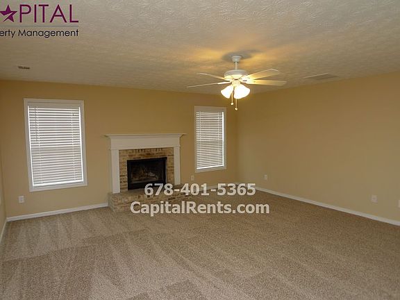3rd image of 2814 Lee Ct