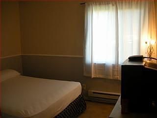 5th image of 1126 Cherry Ave APT 135