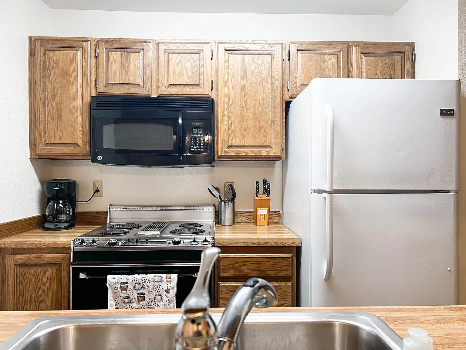 380 E 11th Ave #129 - 1 — Photo 3