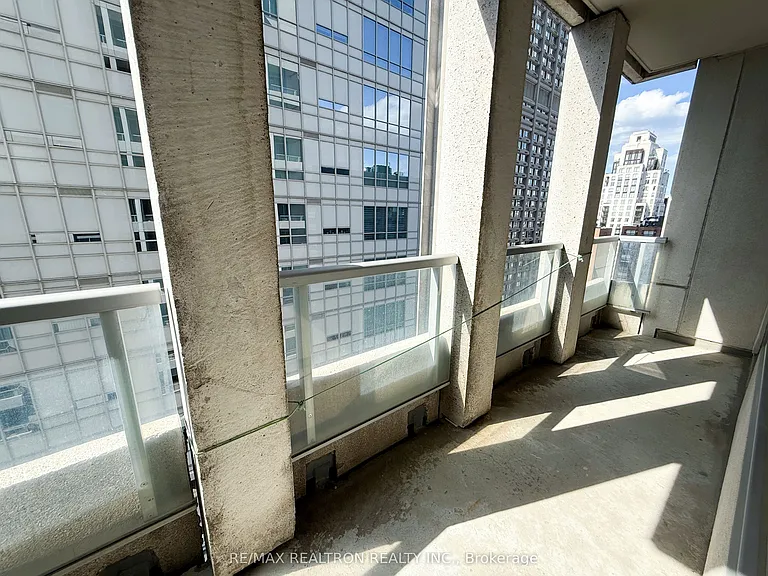 35 Balmuto St #2208 — Photo 15