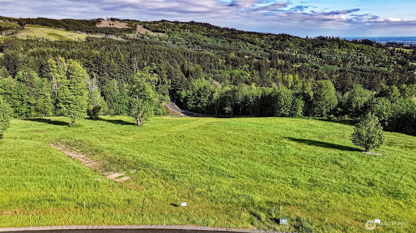 2nd image of 0 Sundance Court #28