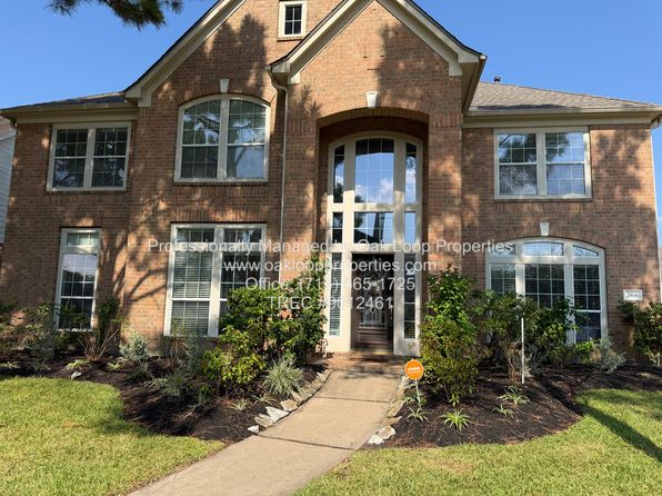 2906 Castlerock Ct