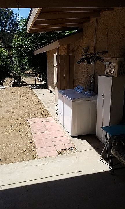 1st image of 3105 El Ku Ave