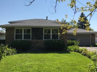 1109 Walter St, Lemont, IL 60439