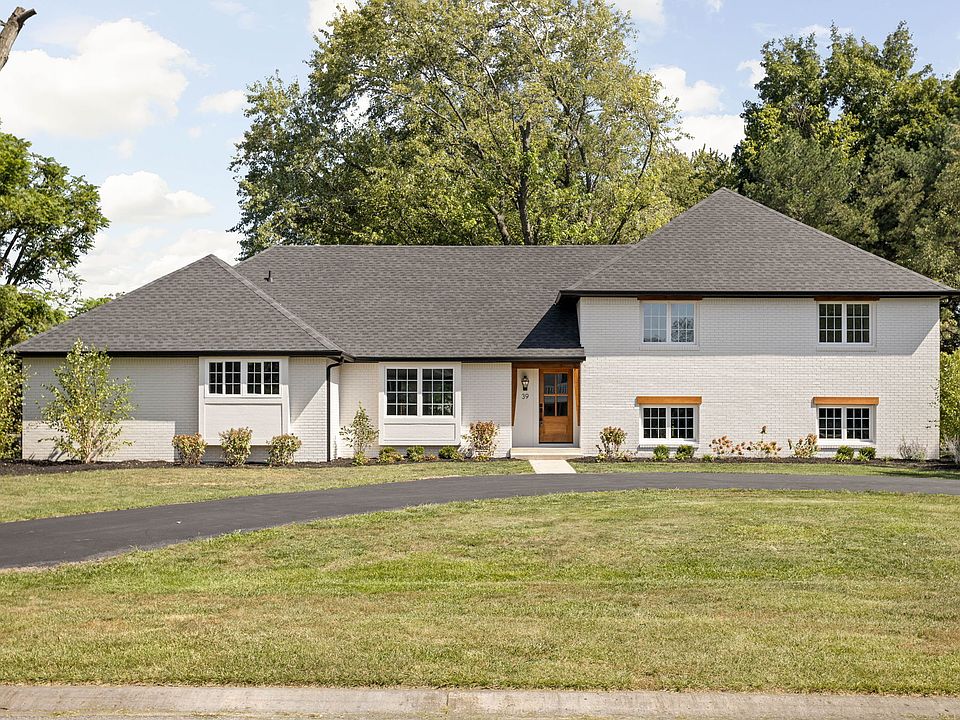 1st image of 39 Carnaby Dr