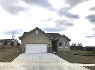 13 Alder Cir, Council Bluffs, IA 51503