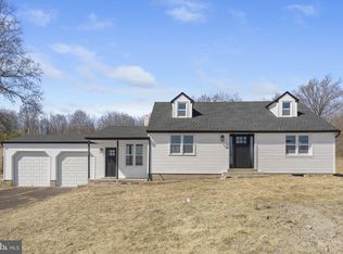 2322 E Rock Rd, Perkasie, PA 18944