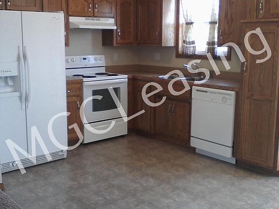 5th image of 1619 SW Highland Dr #19-B