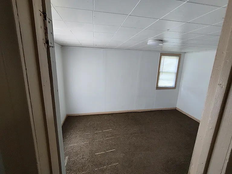 2428 S Ellis Ave — Photo 3