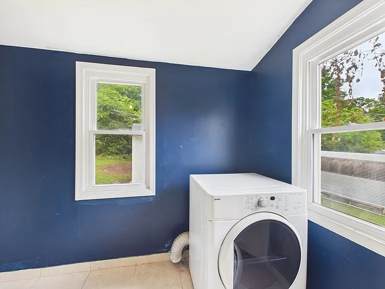 1518 Ethridge Dr — Photo 24