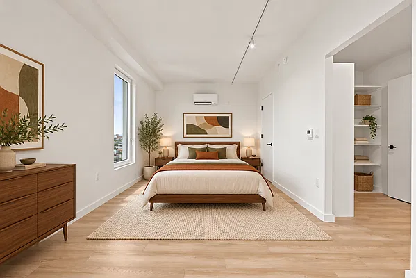 Bedroom, photo 1