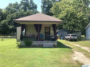 2102 Seminole Dr SW, Huntsville, AL 35805