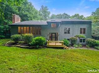 30 North Canton Road, Simsbury, CT 06092