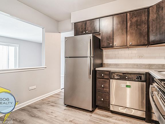 4th image of 110 N Kenilworth Ave APT 3F