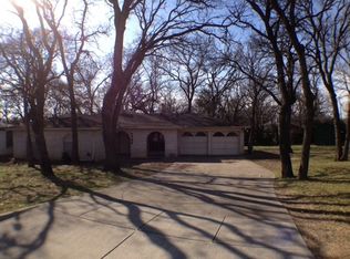 7704 Briarridge Ct, North Richland Hills, TX 76182