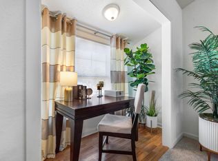 Crossroads, Metairie, LA 70002