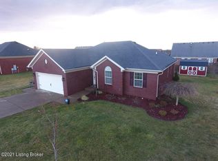 480 Autumn Glen Dr, Mt Washington, KY 40047