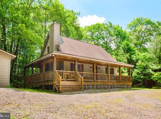 931 Black Oak Dr, Oakland, MD 21550