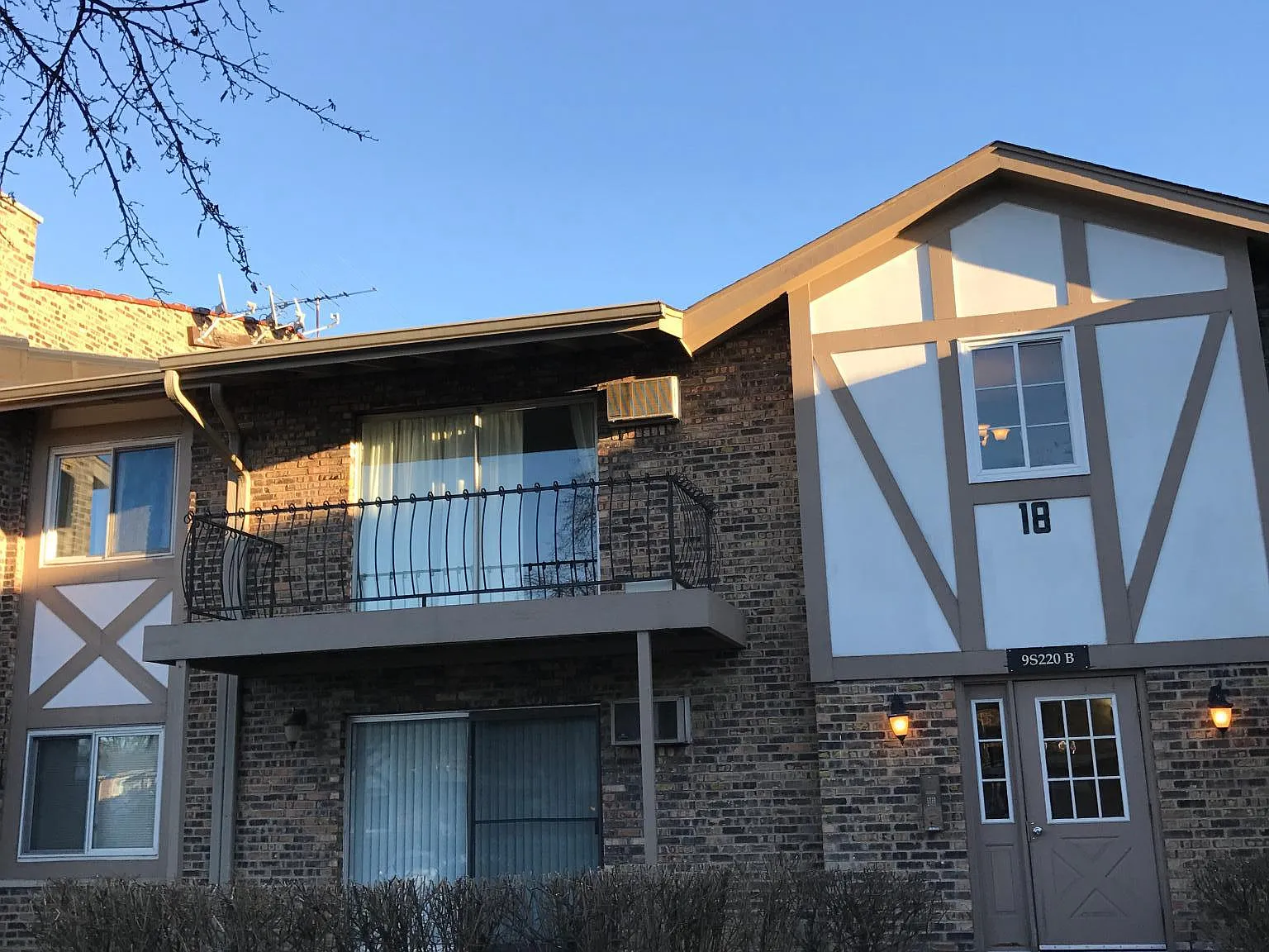 1 bed, 800 sqft, $1,400 — Photo 2