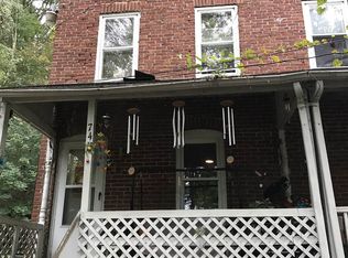 74 Irish Ln, Coatesville, PA 19320