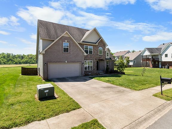 4th image of 889 E Accipiter Cir