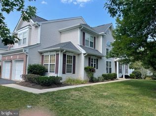 80 Windsor Pond Rd, Princeton Junction, NJ 08550