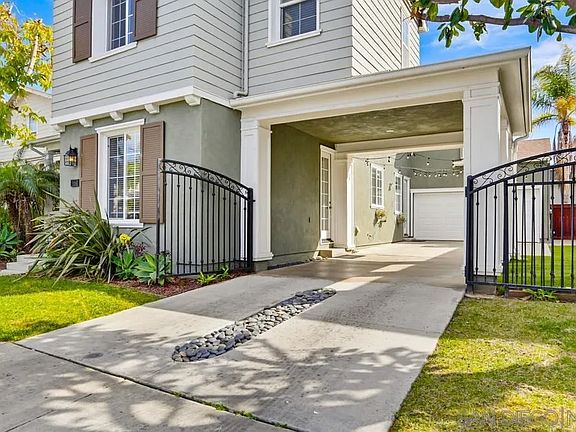 3rd image of 605 Seaward Ave