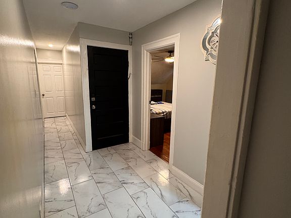 4th image of 262 S 5th Ave #44
