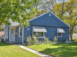 2876 S 70th STREET, Milwaukee, WI 53219