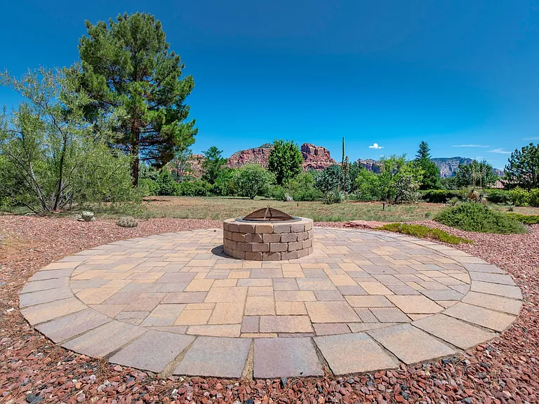 625 Deer Pass Dr — Photo 7