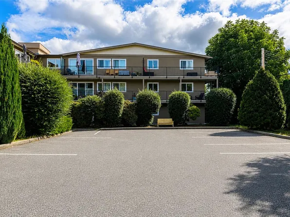 2515 Alexander St #208, North Cowichan, BC V9L 2W8