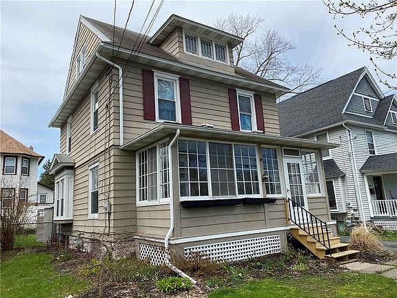 2nd image of 307 N Seward Ave