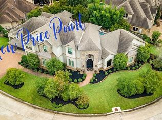 47 E Double Green Cir, The Woodlands, TX 77382