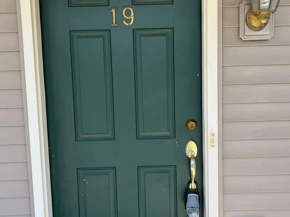 18-21 Eastwick Lane