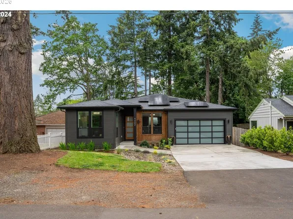 4402 NW Lavina St, Vancouver, WA 98660