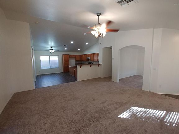 5th image of 15668 W Saguaro Ln
