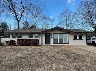 2102 Broadview Ave, Conway, AR 72034