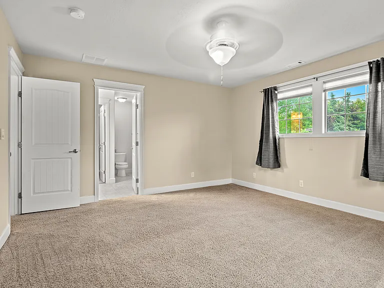 2581 S Gatewood Ln — Photo 13