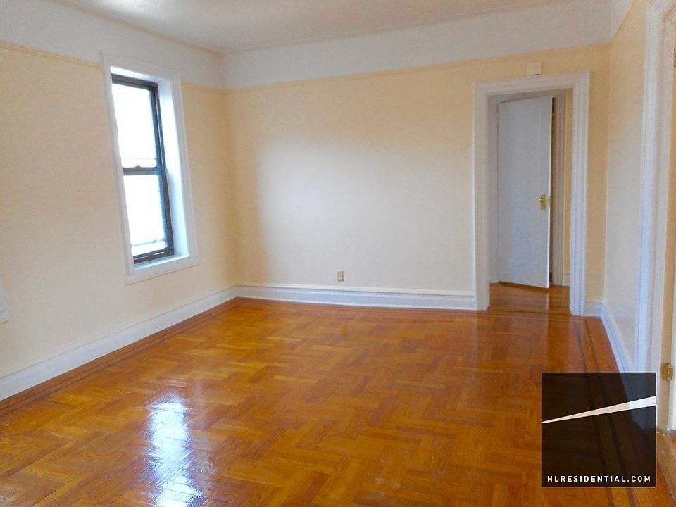 2nd image of 135 Clarkson Ave #Fl4