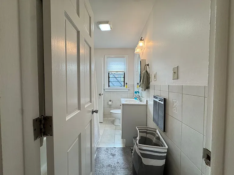 59 Trumbull St — Photo 40
