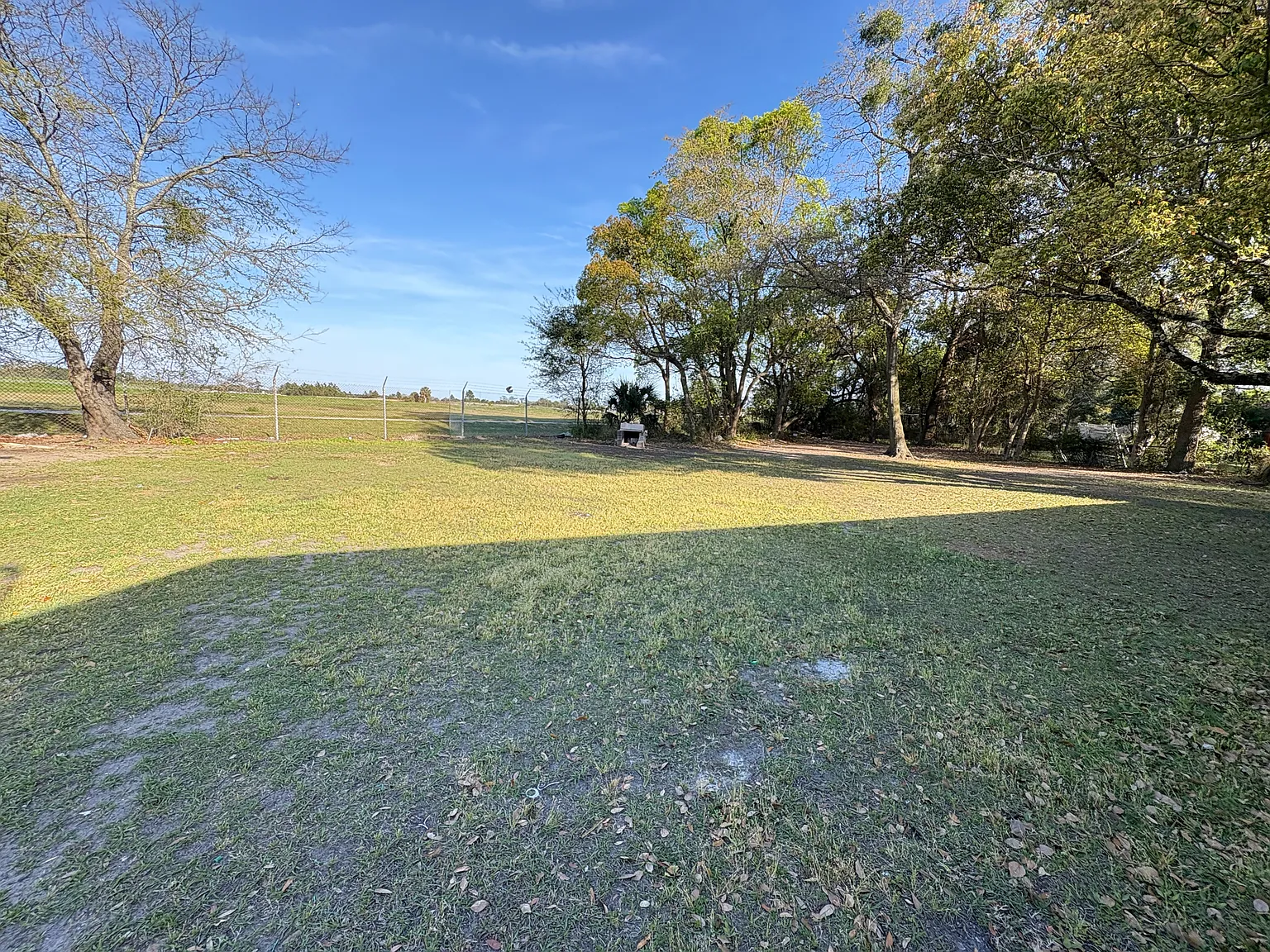 3 bed, 1.5 bath, 988 sqft, $1,850 — Photo 4